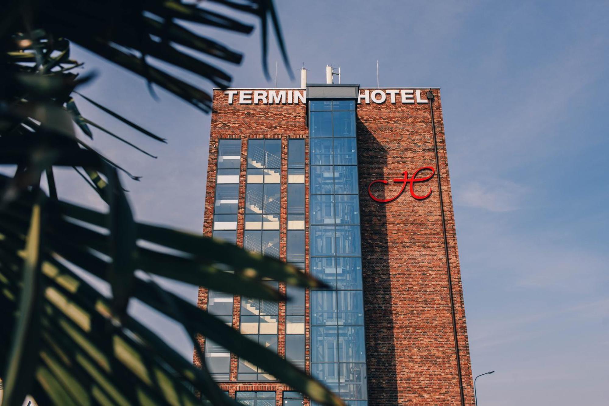 Terminal Hotel فروتسواف المظهر الخارجي الصورة