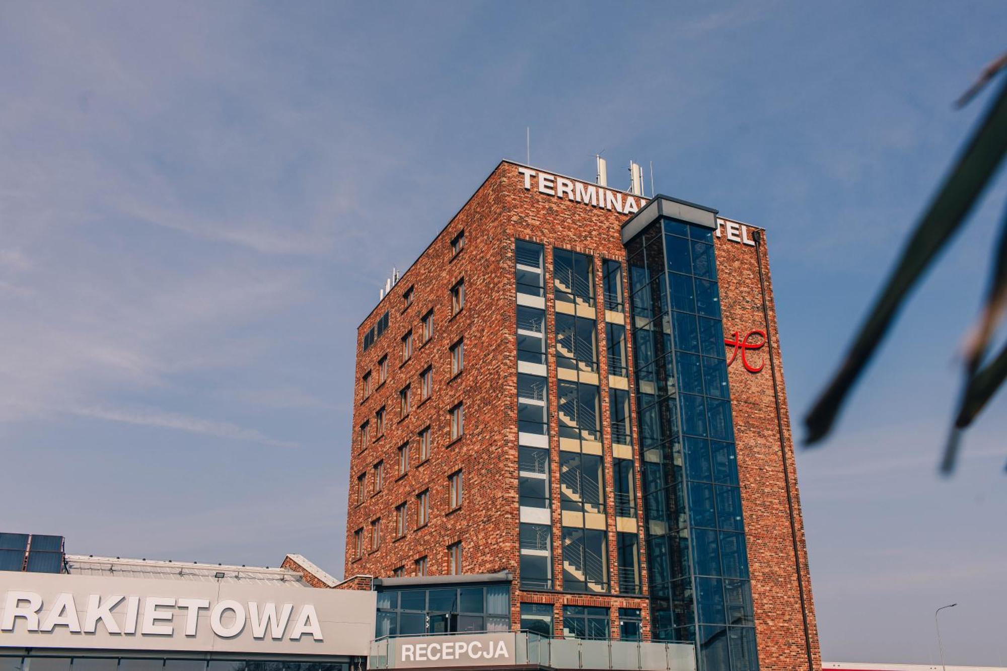 Terminal Hotel فروتسواف المظهر الخارجي الصورة